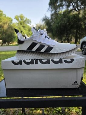 Adidas Kaptir Men’s Sneaker Running Shoe Athletic White Trainers NEW Size 8